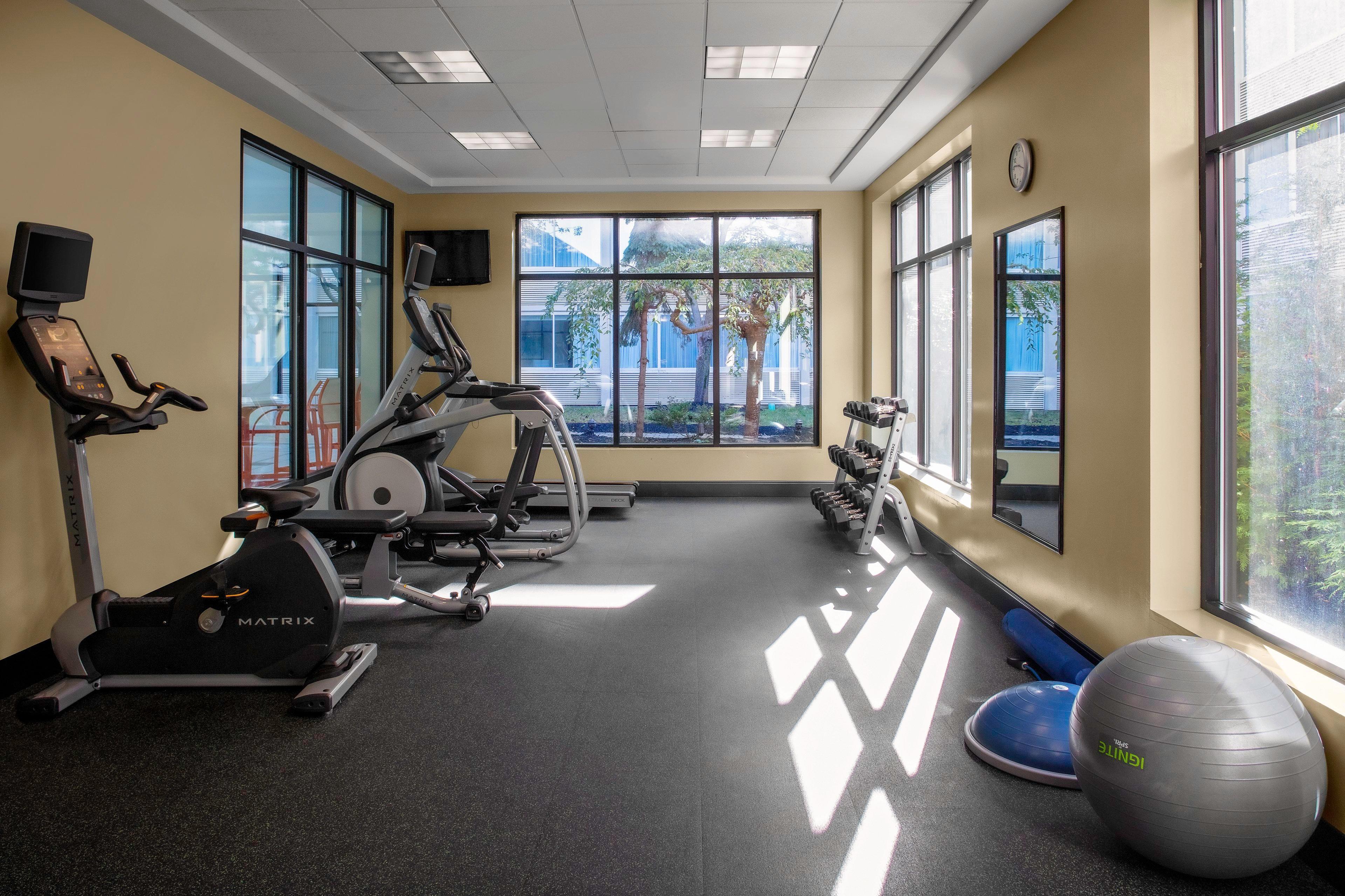Holiday Inn & Suites Boston Peabody, An Ihg Hotel Εξωτερικό φωτογραφία