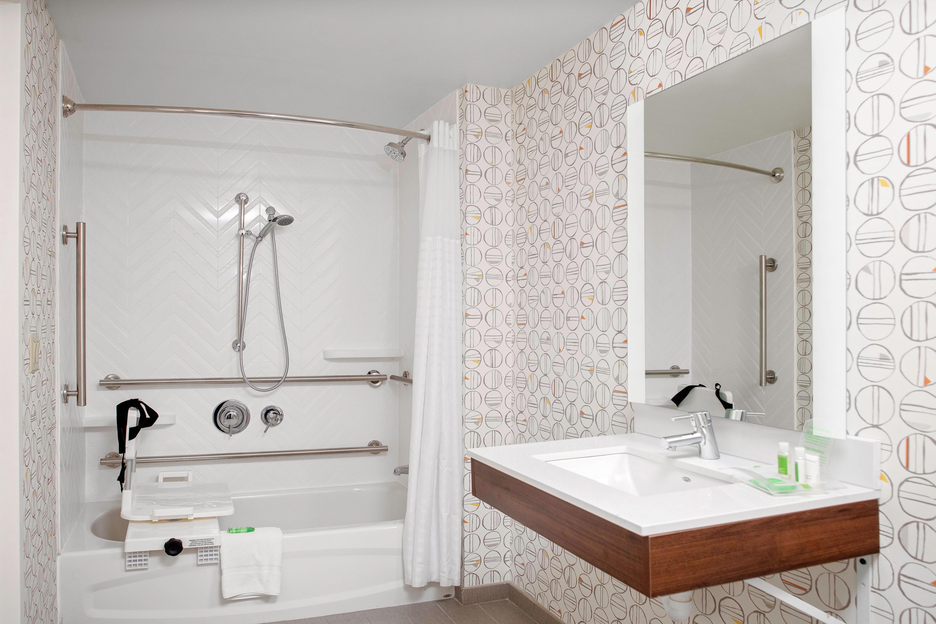Holiday Inn & Suites Boston Peabody, An Ihg Hotel Εξωτερικό φωτογραφία